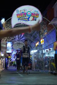 BIB: 8977
                            <button type="button" onclick="openModal(21830532)" class="btn btn-primary btn-sm float-right btn-popup" data-toggle="modal" data-target=".modal-high-quality">
                        <i class="fas fa-shopping-cart"></i> Add to Cart
                    </button>
                                            <button type="button" onclick="isThisMe(21830532, true)" class="btn btn-success btn-sm float-right btn-popup btn-isme hidden" data-toggle="tooltip" data-placement="bottom" title="นี่คือรูปของคุณใช่ไหม คลิกที่นี่เพื่อเอาเข้าอัลบั้ม">
                        <i class="fas fa-plus"></i> Add to album
                    </button>
                    <button type="button" onclick="isThisMe(21830532, false)" class="btn btn-warning btn-sm float-right btn-popup btn-isnotme hidden">
                        <i class="fas fa-ban"></i> Remove from album
                    </button>